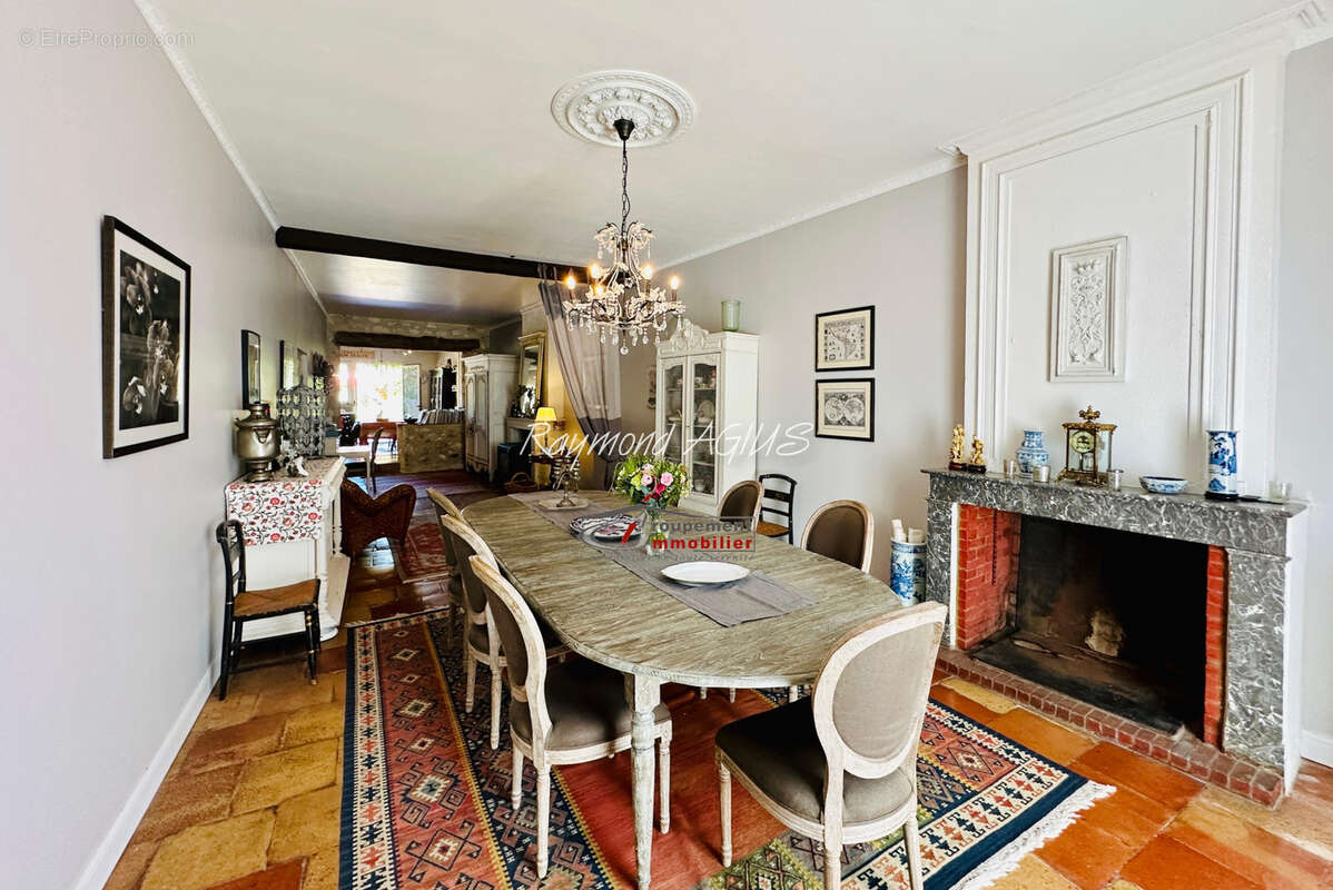 Maison à PORT-SAINTE-FOY-ET-PONCHAPT