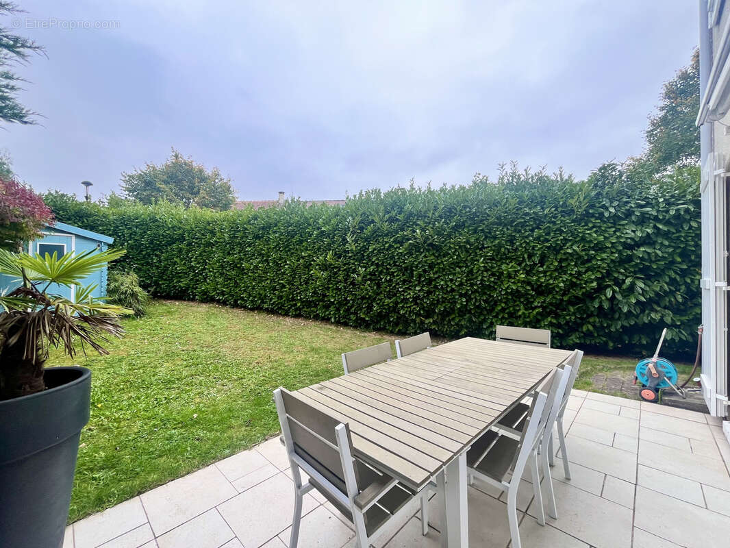 Maison à VILLEPREUX