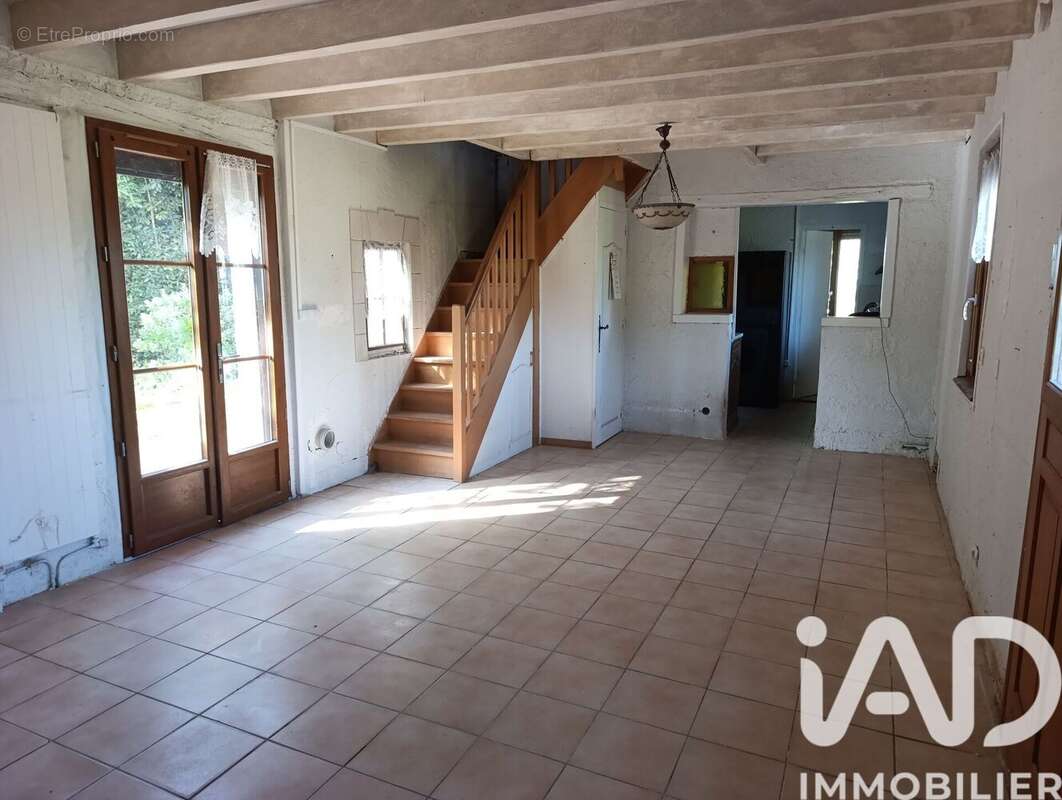 Maison 123 m² à Baudres  - photo 7