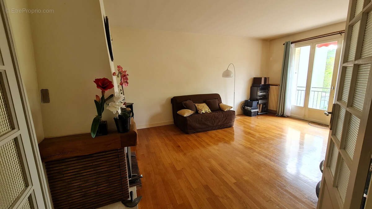 Maison à BURES-SUR-YVETTE