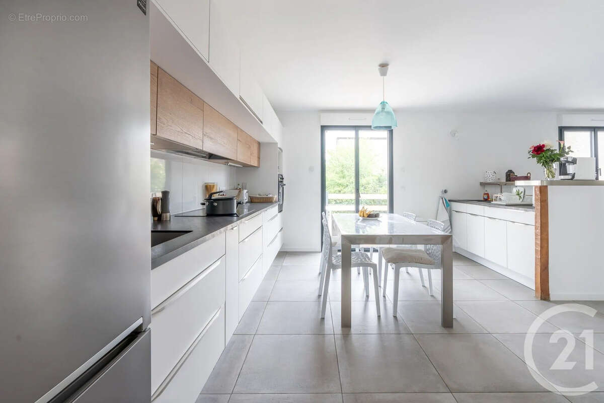 Maison à CHAMPIGNY-SUR-MARNE