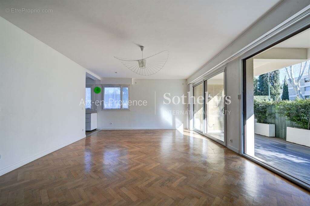 Appartement à AIX-EN-PROVENCE