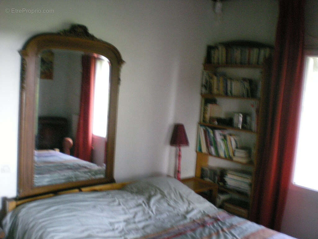 Maison à FONTVIEILLE