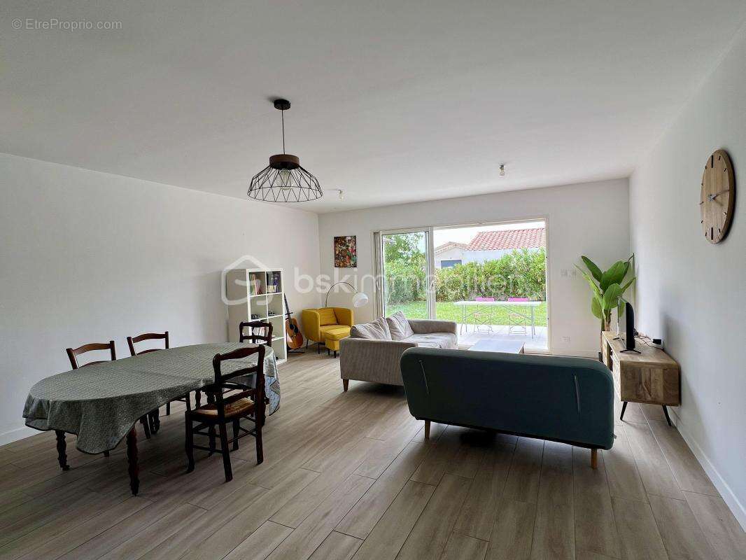 Villa T5 contemporaine de plain-pied de 130 m² avec garage - photo 7