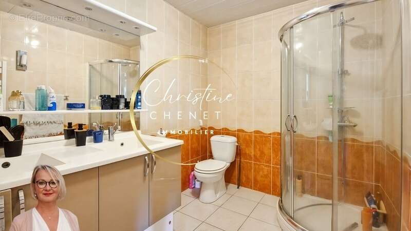 Maison à SAINT-LAURENT-D'AIGOUZE