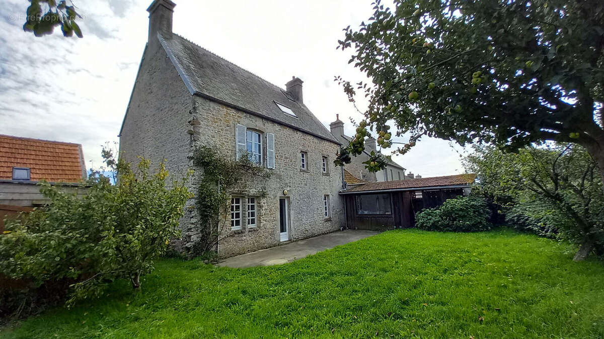 Maison à SAINTE-MERE-EGLISE