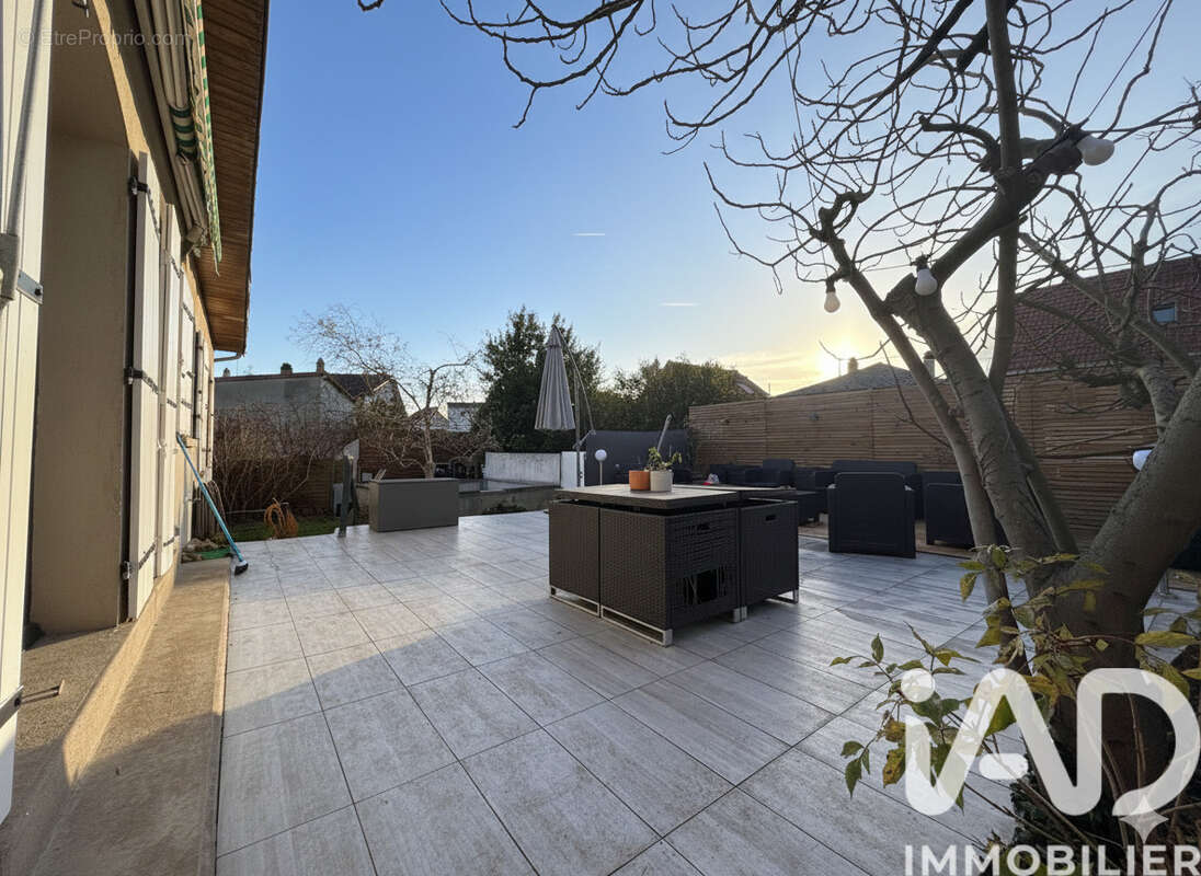 Photo 5 - Maison à VIRY-CHATILLON