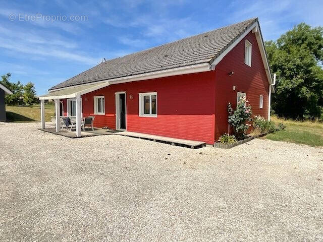 Maison à FAYS-LA-CHAPELLE