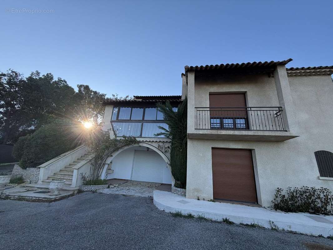 Maison à BOUC-BEL-AIR