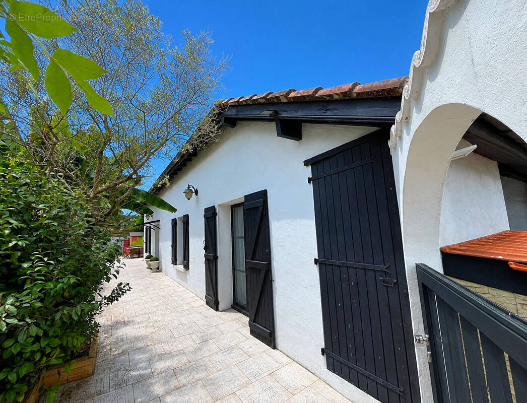 Maison à TARNOS
