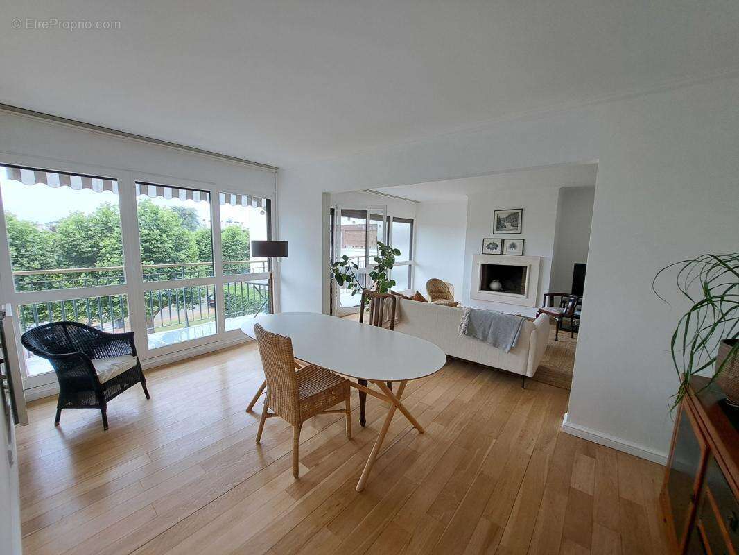 Appartement à NOISY-LE-ROI