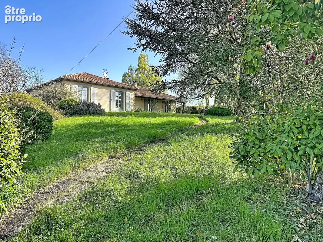 Maison 5 pièces 129 m² à vendre à Champagnac-De-Belair (24530) - photo 144
