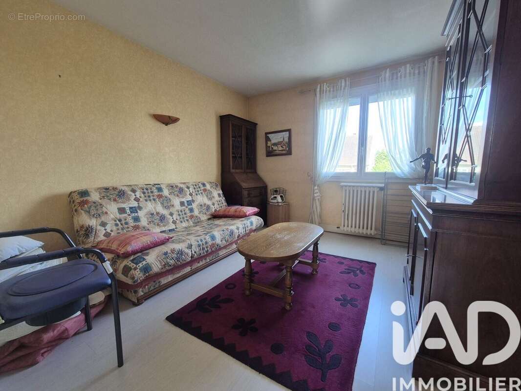 Photo 7 - Appartement à SAINT-ETIENNE-DU-ROUVRAY