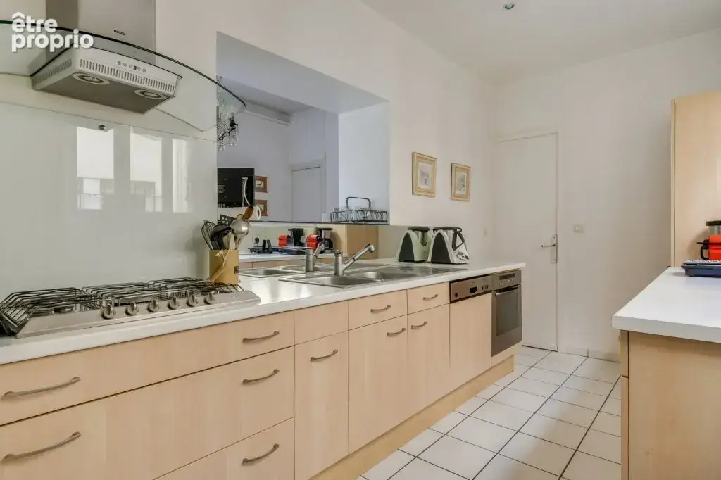 Appartement d'exception  de 238 m² avec jardin privatif - photo 8