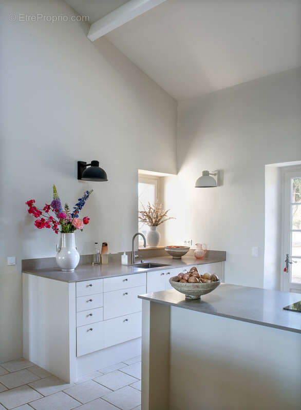 Maison à SAVIGNAC-SUR-LEYZE