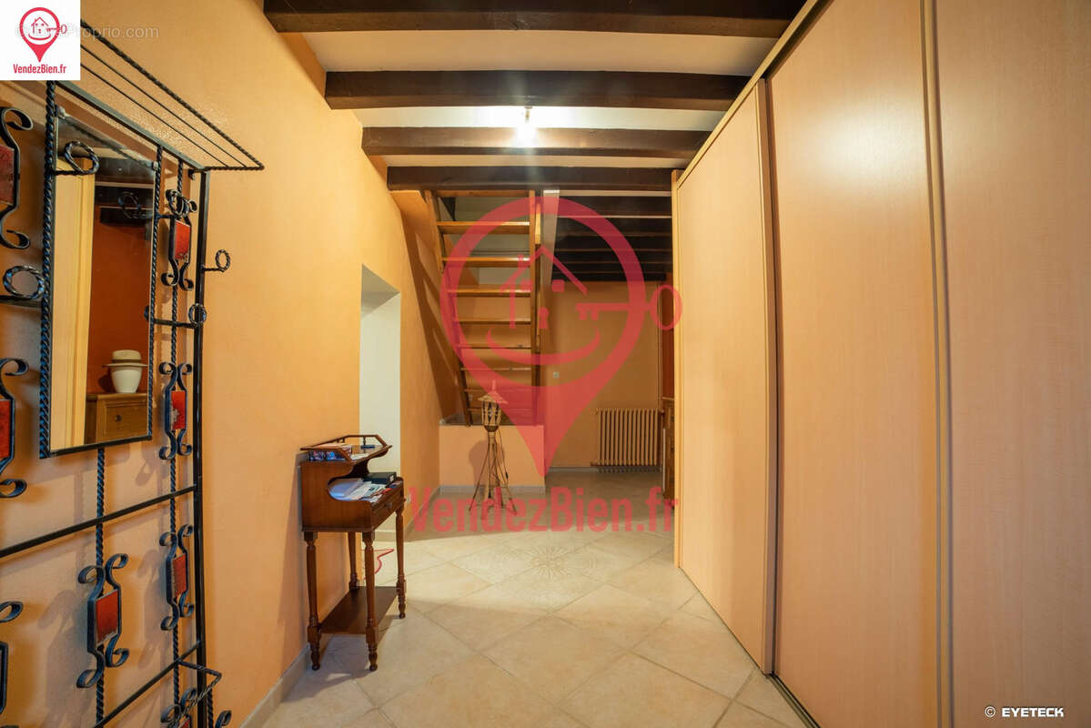 Maison à SOULANGIS