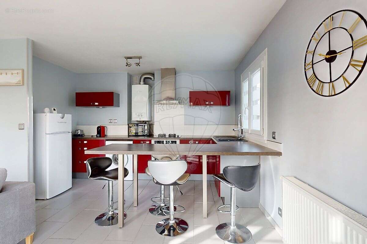 Appartement à SAINT-PRYVE-SAINT-MESMIN