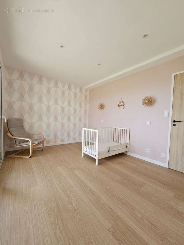 Maison à vendre 6 pièces ROSNOEN (29) - photo 10