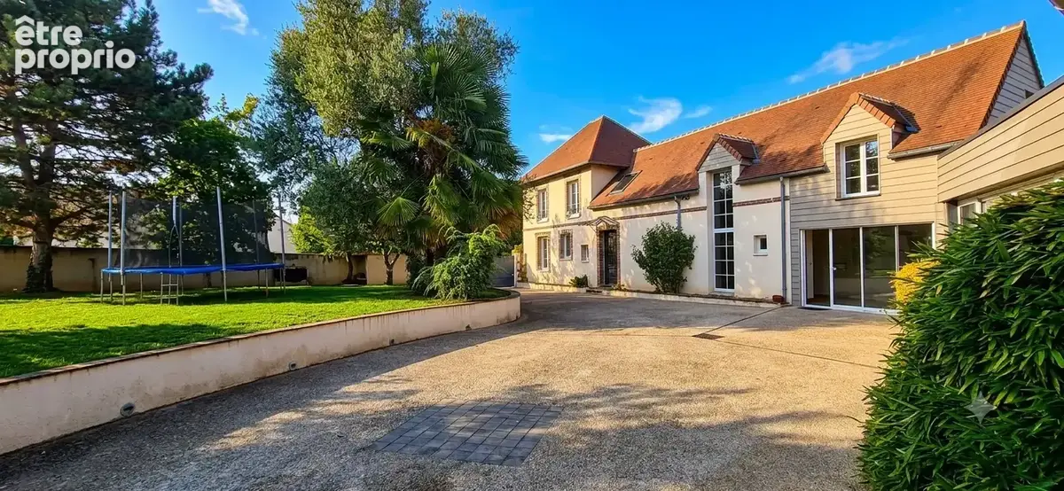 Maison à FONTAINE-LA-GAILLARDE