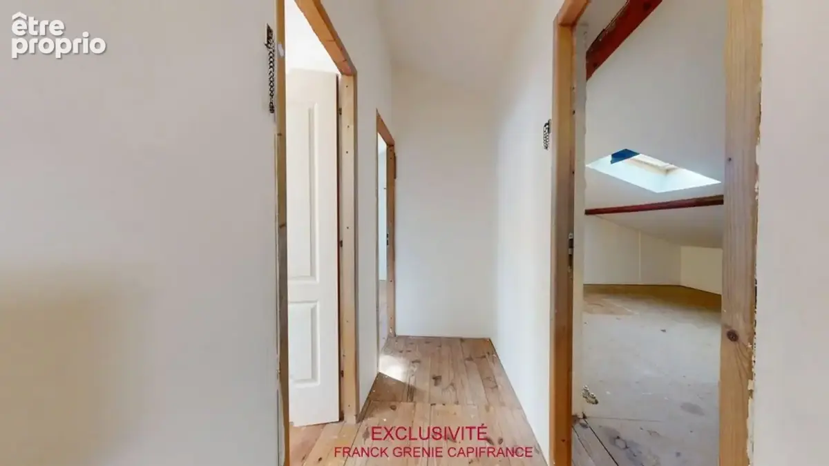 Tourves – maison à rénover 151 m² – 5 chambres – garage 60 m² – terrain 1 210 m² – panneaux solaires - photo 35
