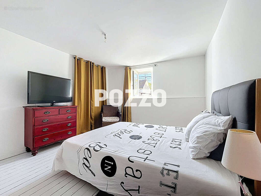 Maison à SAINT-SAUVEUR-LA-POMMERAYE