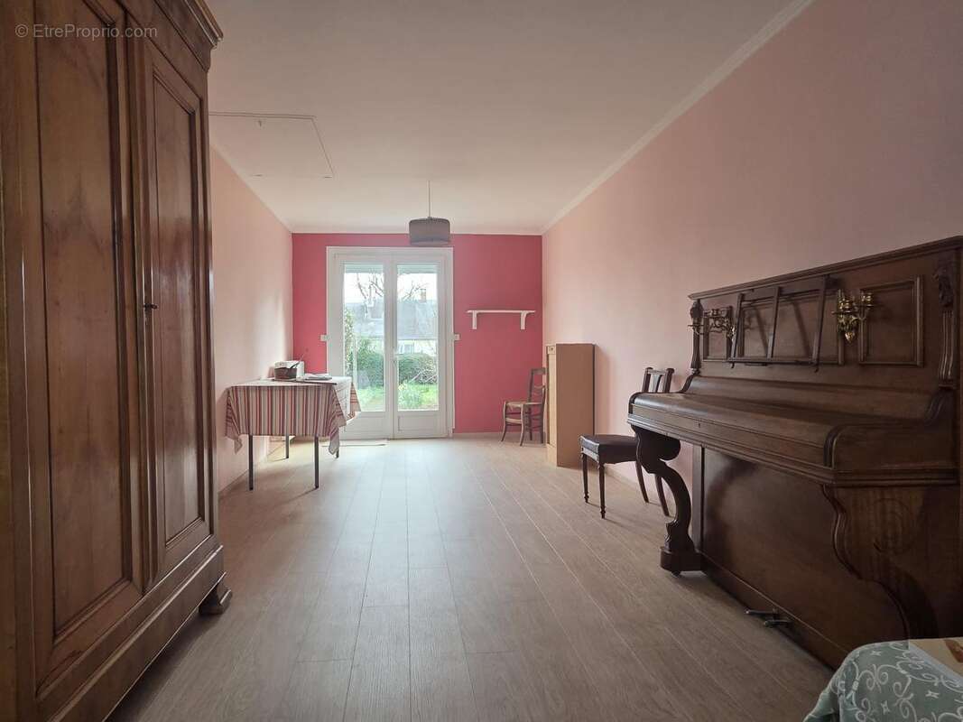 Maison à CHATEAU-GONTIER