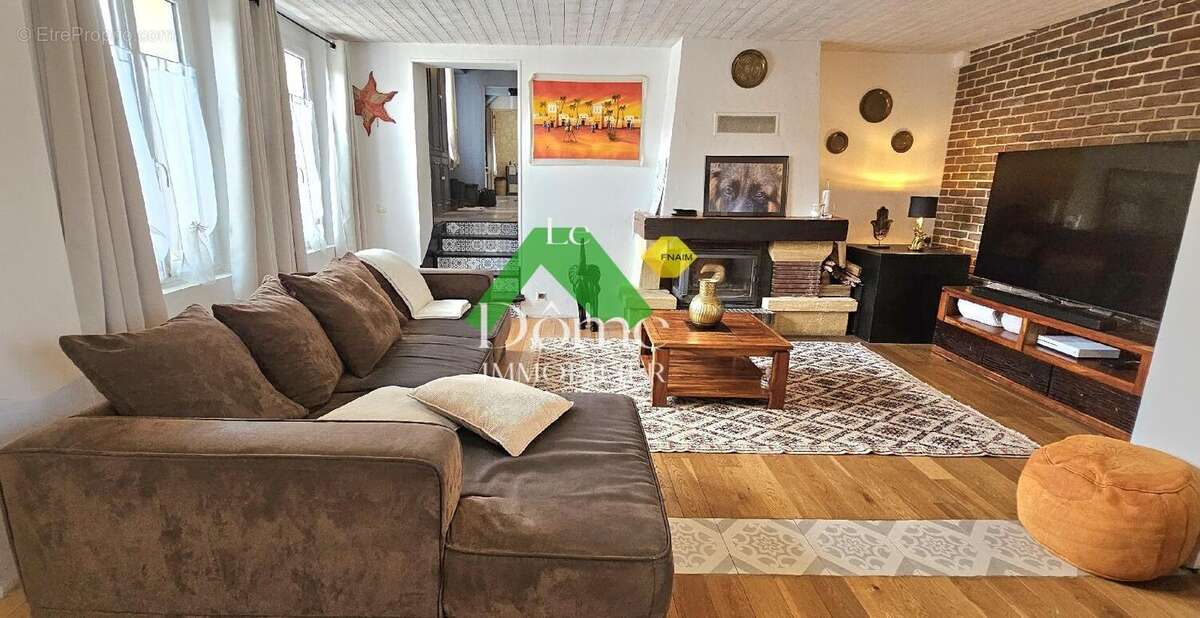 Maison à VALDAMPIERRE