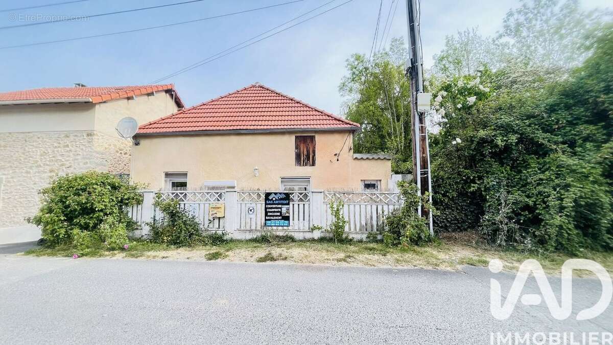 Photo 2 - Maison à BREUILLET