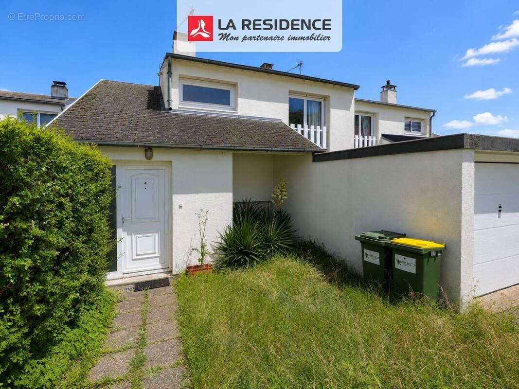 Maison 103 m² à Maule  - photo 1