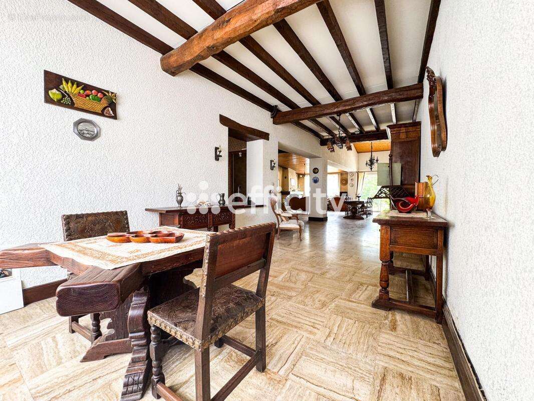 Maison à SAINT-LAURENT-MEDOC