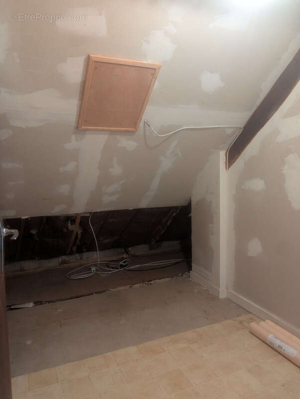 Maison à SAINT-DENOUAL