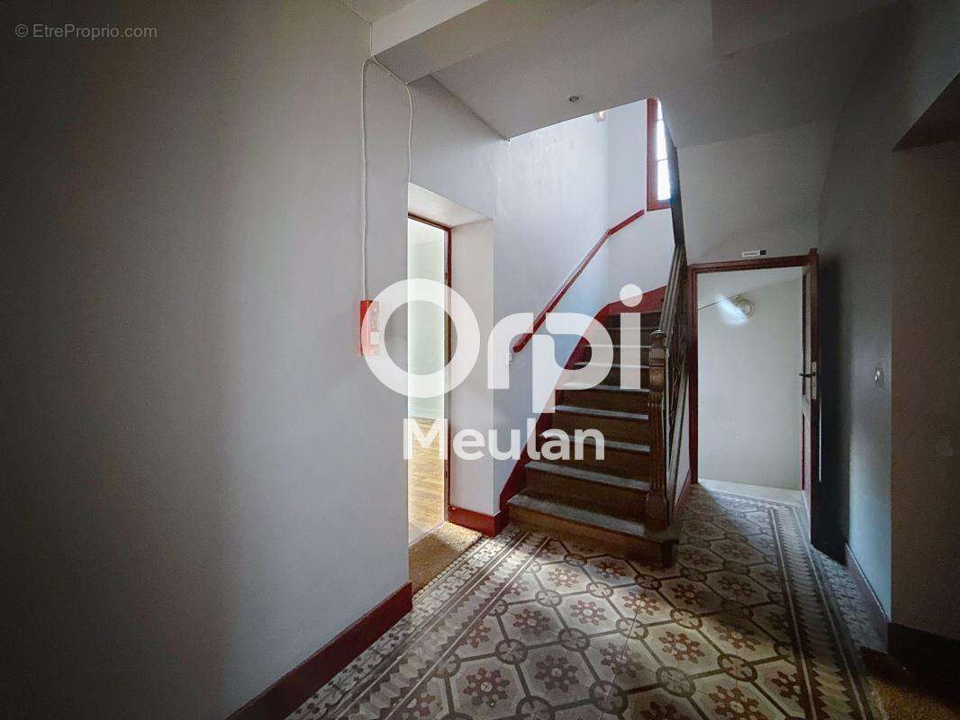 Appartement à MEULAN
