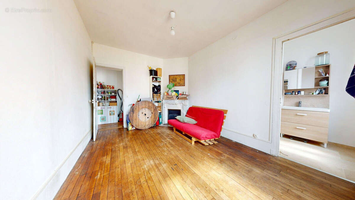 Appartement Vitry Sur Seine - Gare Jean Jaurès - 3 pièces 58 m² - photo 4