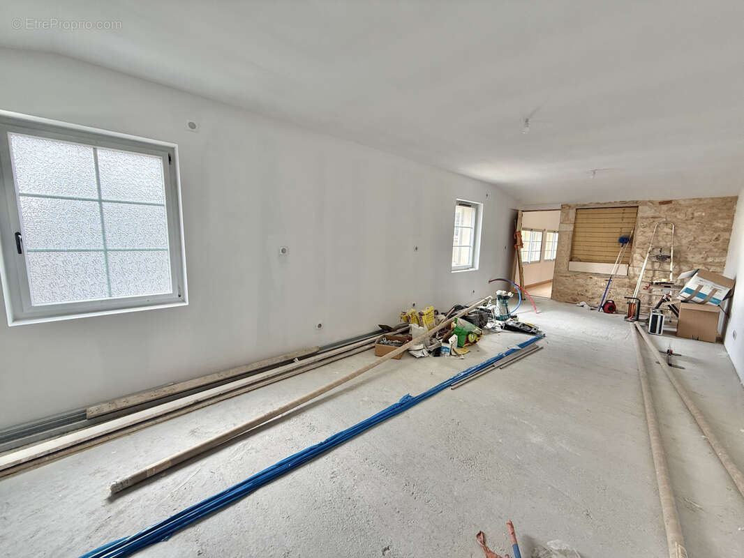 Maison à VILLEFRANCHE-SUR-SAONE