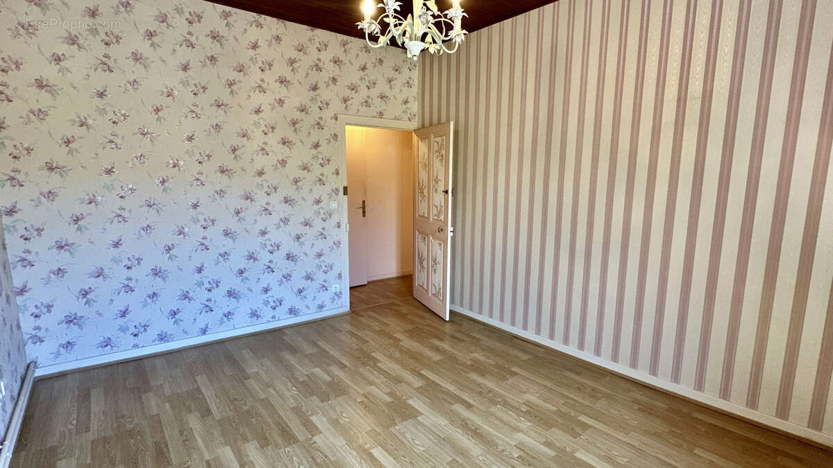 Maison de village 147 m2 6 chambres - hostun - photo 6