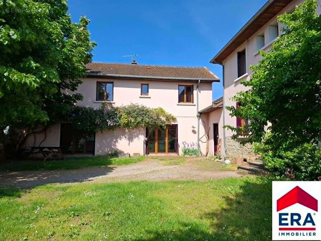 Maison à VENERIEU