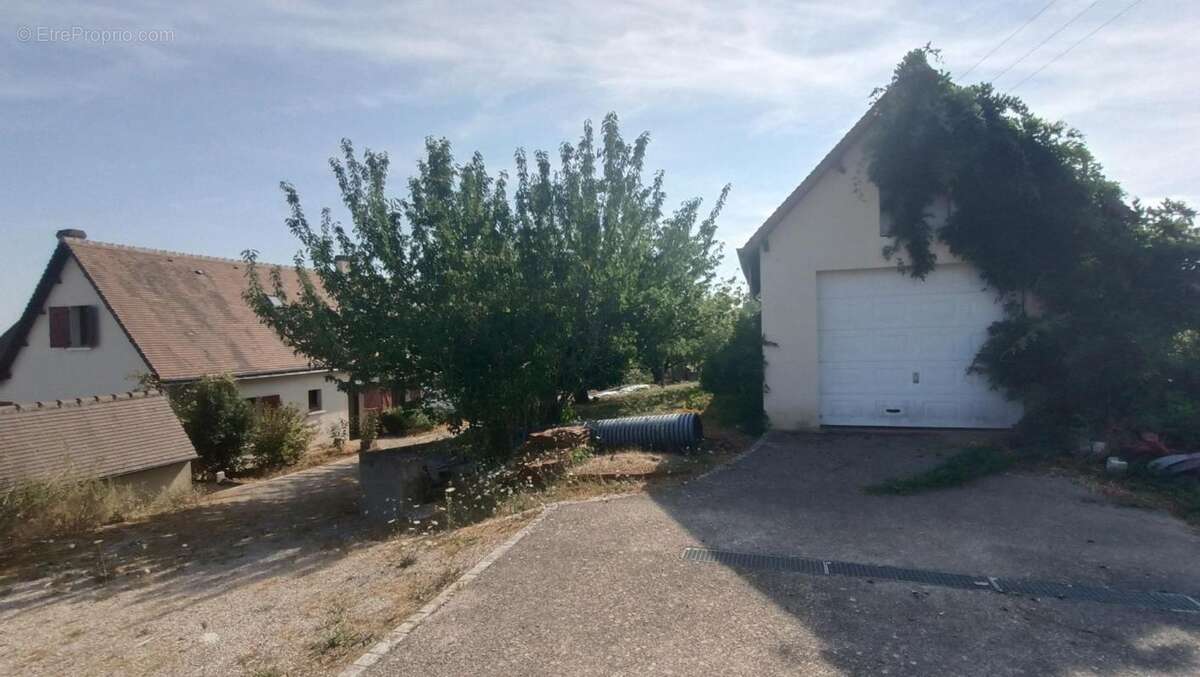 Maison de caractère avec magnifique vue sur la vallée de la Creuse - photo 12