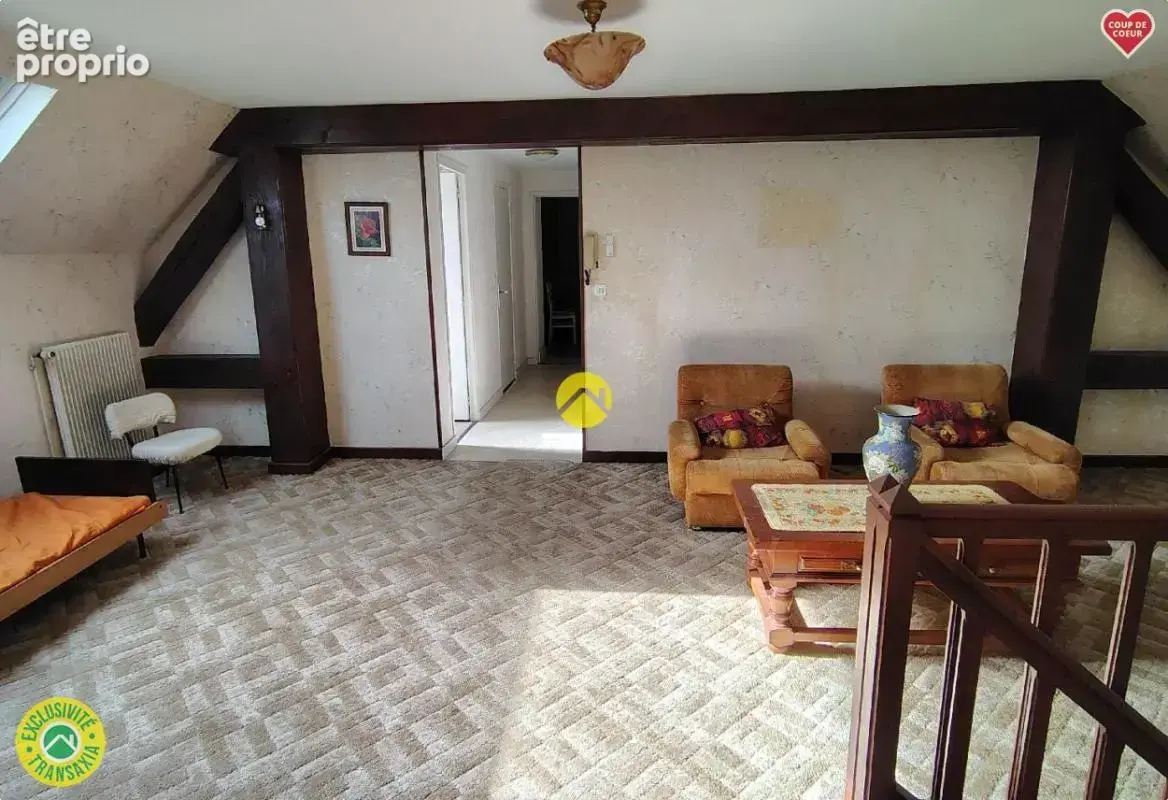 Maison 200 m² à Sancoins  - photo 8