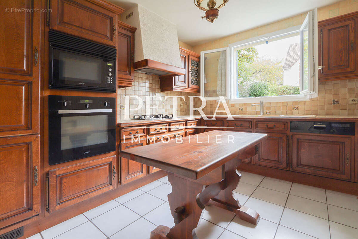 Maison à CHEVILLY-LARUE