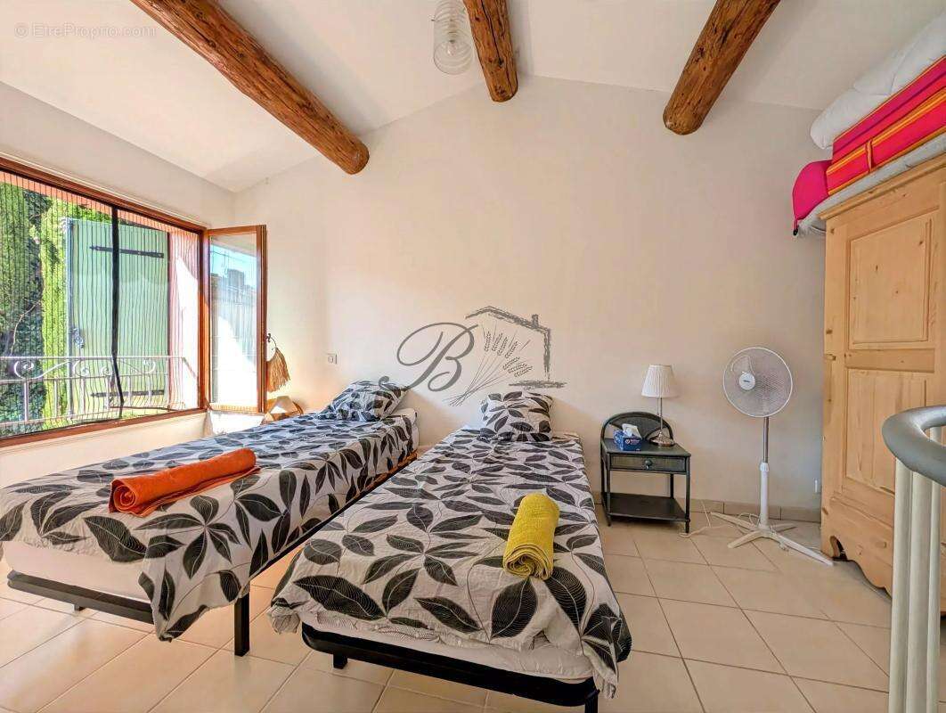 Maison à LA BASTIDONNE