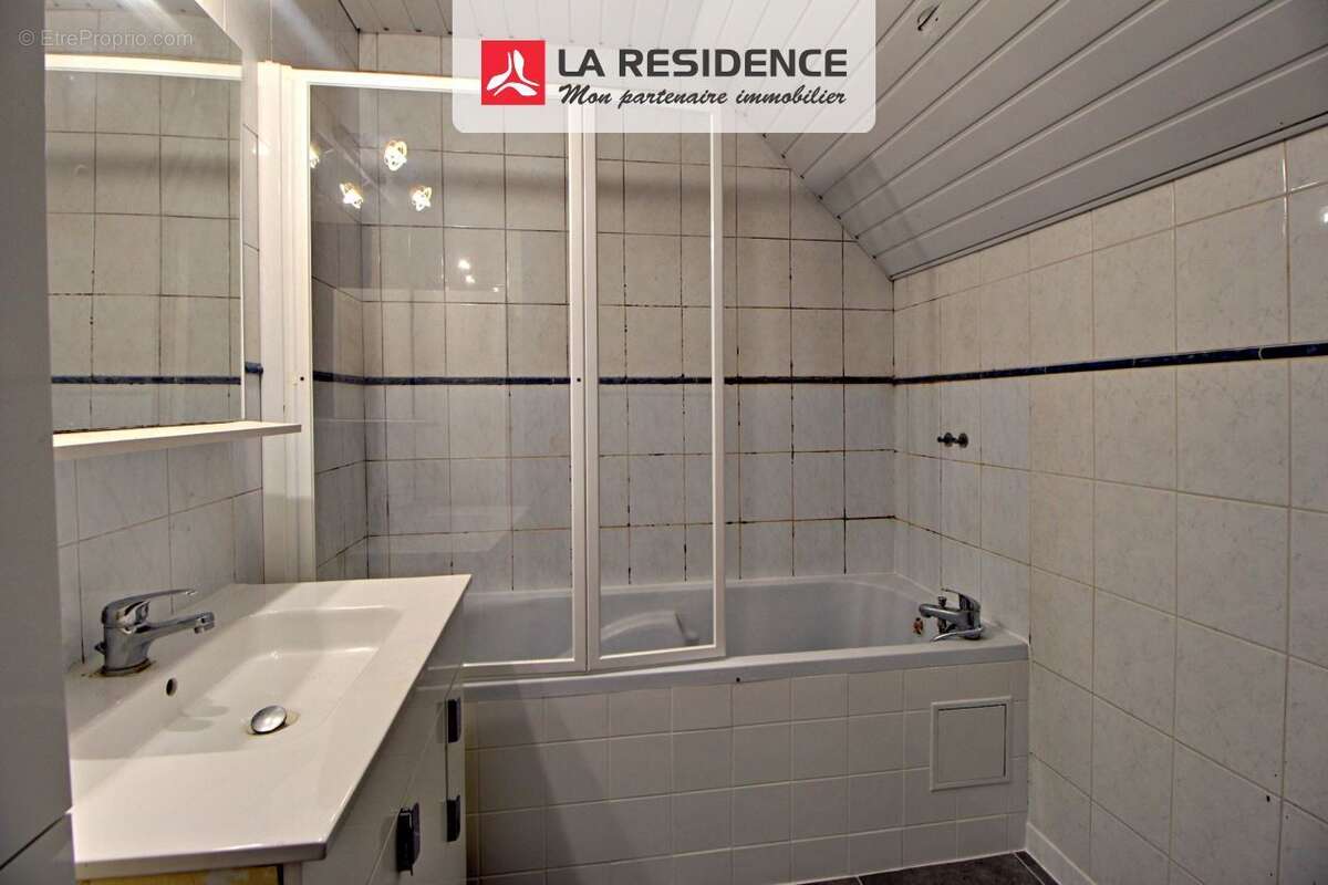 Maison à AUBEVOYE