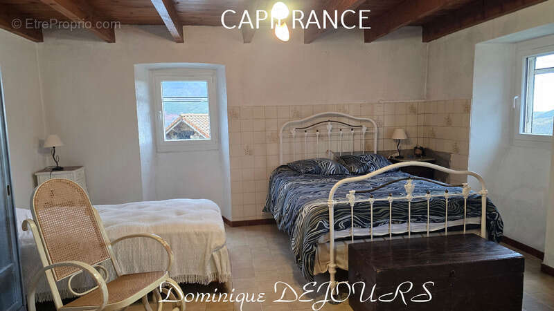 Proche d'Albon d'Ardèche dans la vallée de la Glueyre, maison de 95m² avec un garage, terrasse et terrain - photo 8