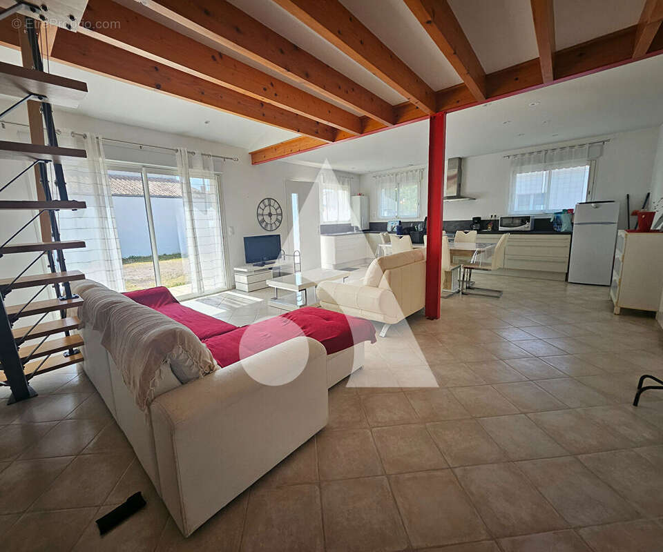 Maison à LA TREMBLADE