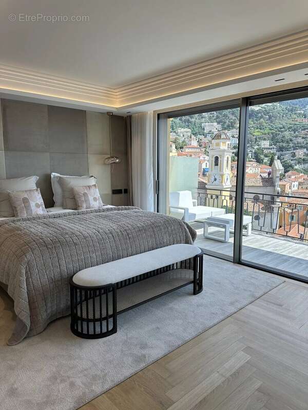 Appartement à VILLEFRANCHE-SUR-MER