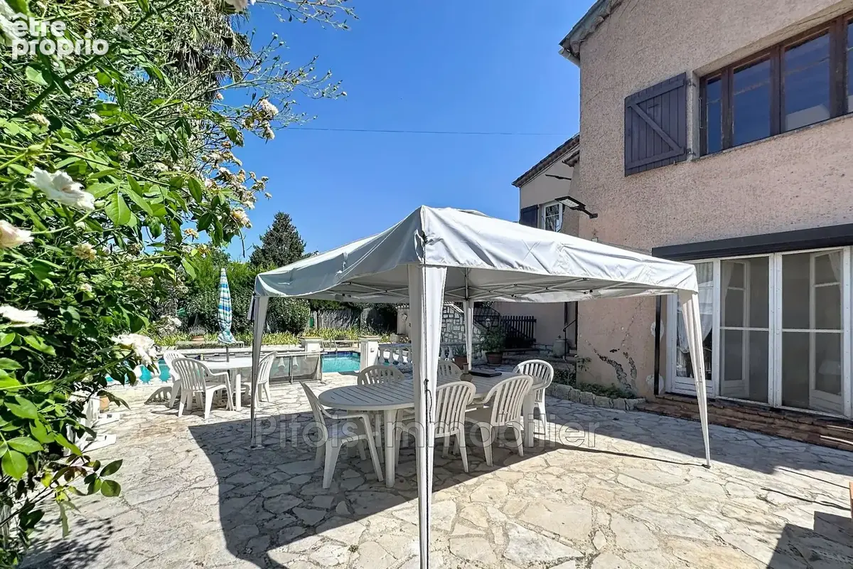 Maison 200 m² à La Colle-Sur-Loup  - photo 9