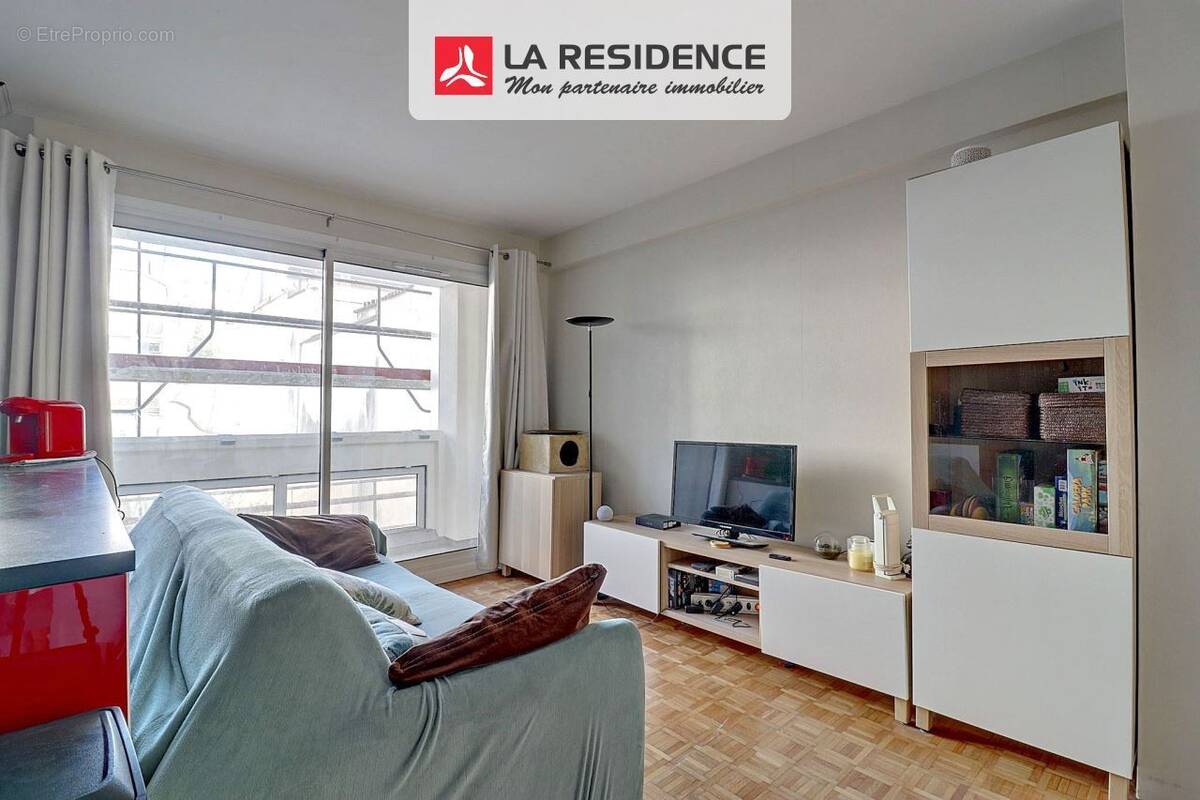 Appartement à PARIS-12E