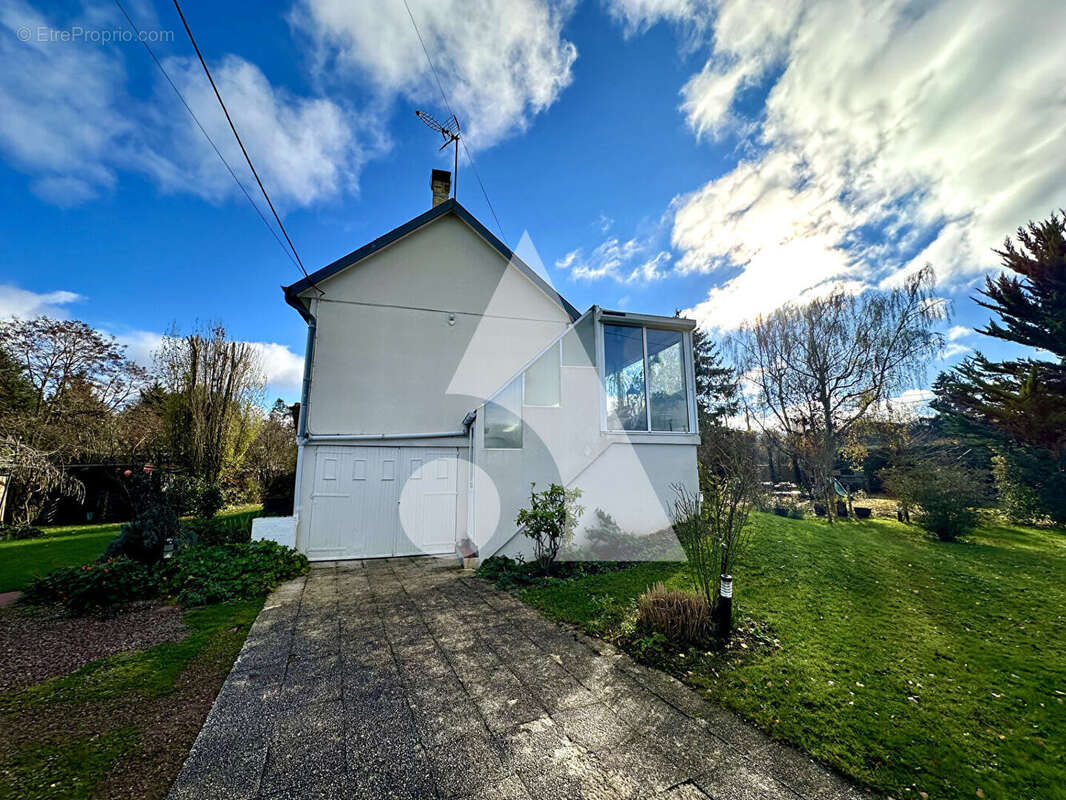 Maison à LE FIDELAIRE