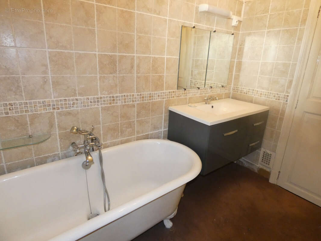 Appartement à CARCASSONNE