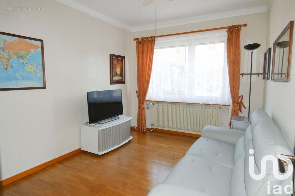 Photo 5