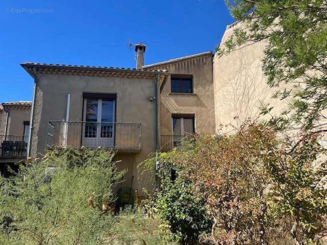 Photo 8 - Maison à SAINT-SATURNIN-DE-LUCIAN